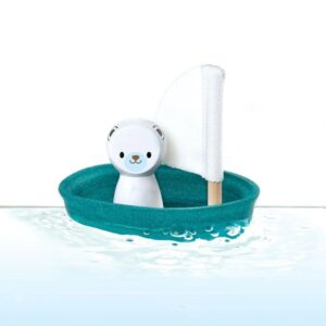 Sailing Boat - Polar Bear Sailing Boat - Polar Bear