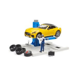 Car Service with Bruder Roadster Car Service with Bruder Roadster